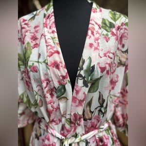 SHOW MY YOUR MUMU PINK PEONIES FLORAL SHORT ROBE ONE SIZE FITS MOST